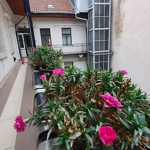 Appartamento Violet With Air Condition