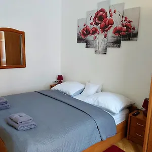 Little Hungary Apartament